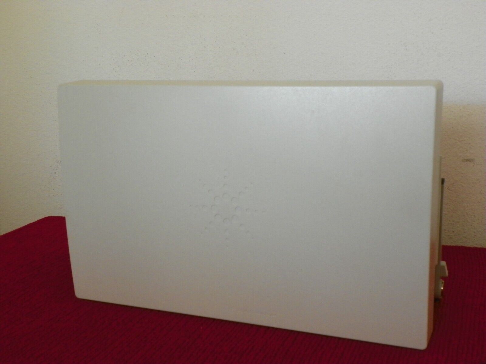Agilent MSO7104B 1 GHz, 4 +16 CH digital Oscilloscope (2 in stock) Agilent MSO7104B 1 GHz, 4 +16 CH digital Oscilloscope (2 in stock)